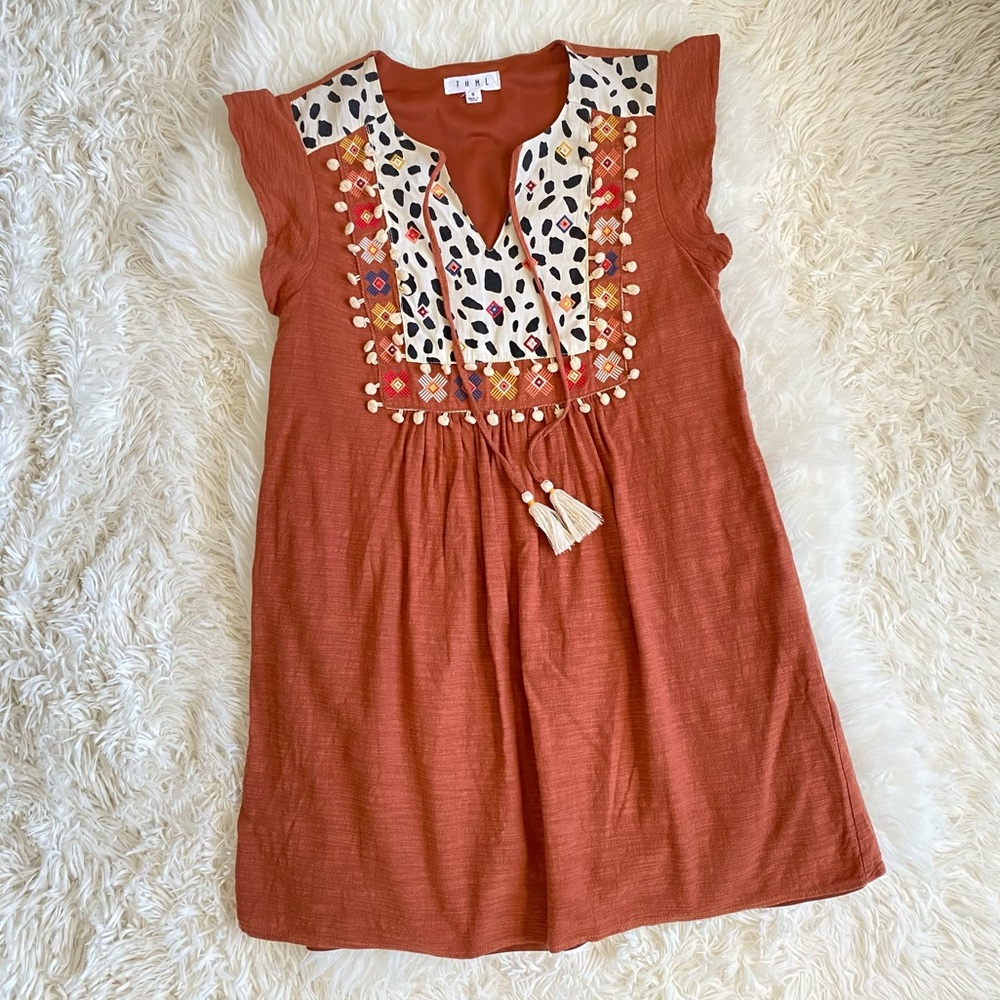 THML Boho Embroidered Shift Dress in Coral, size S